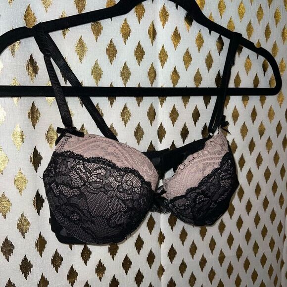 Push-up bra pink and black lace size 34D - Picture 2 of 4